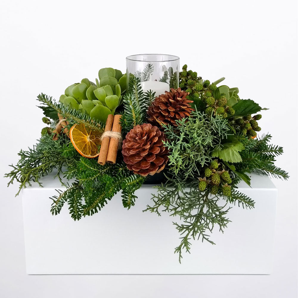 FESTIVE TABLE WREATH