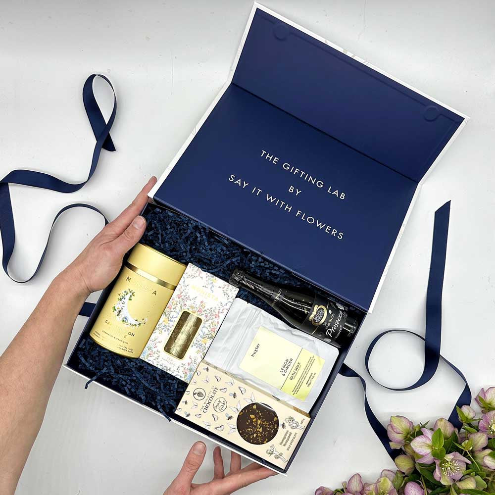GIFT BOX: Mellow Yellow