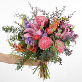 SIGNATURE BOUQUET