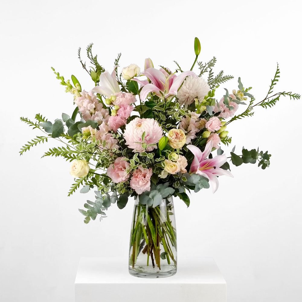 TIMELESS VASE