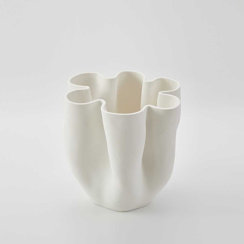 THE FOUNDRY: Boheme Vase Ivory | Medium