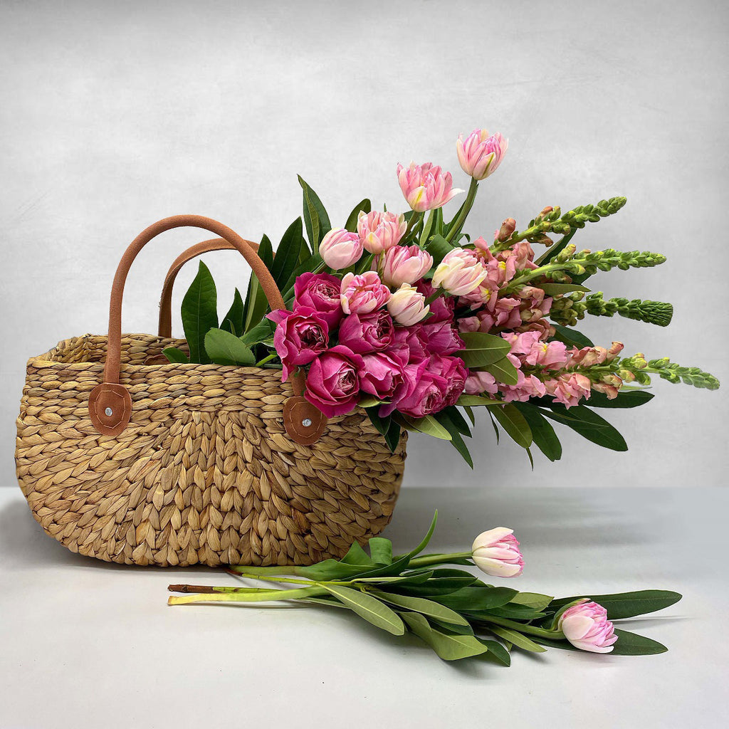FLOWER BASKET: Florist Choice - Large