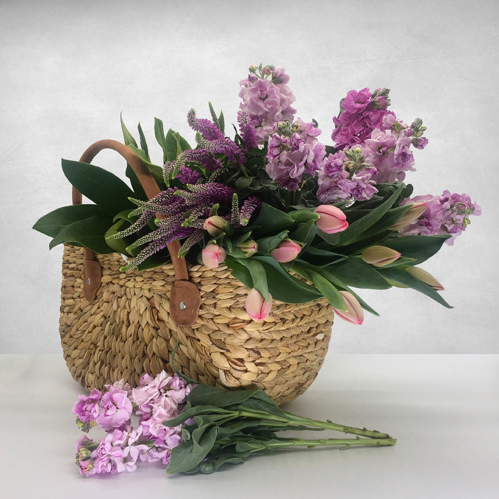 FLOWER BASKET: Florist Choice - Small